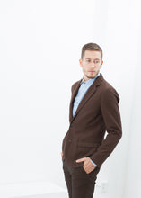 Load image into Gallery viewer, Sport Jacket in Brown
