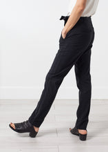 Load image into Gallery viewer, Troupy Pant in Silky Cotton
